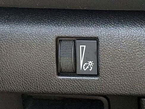 Used 2025 Chevrolet Colorado Z71 w/ Technology Package image 31