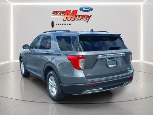 Used 2024 Ford Explorer XLT w/ Equipment Group 202A AWD/4WD image 6