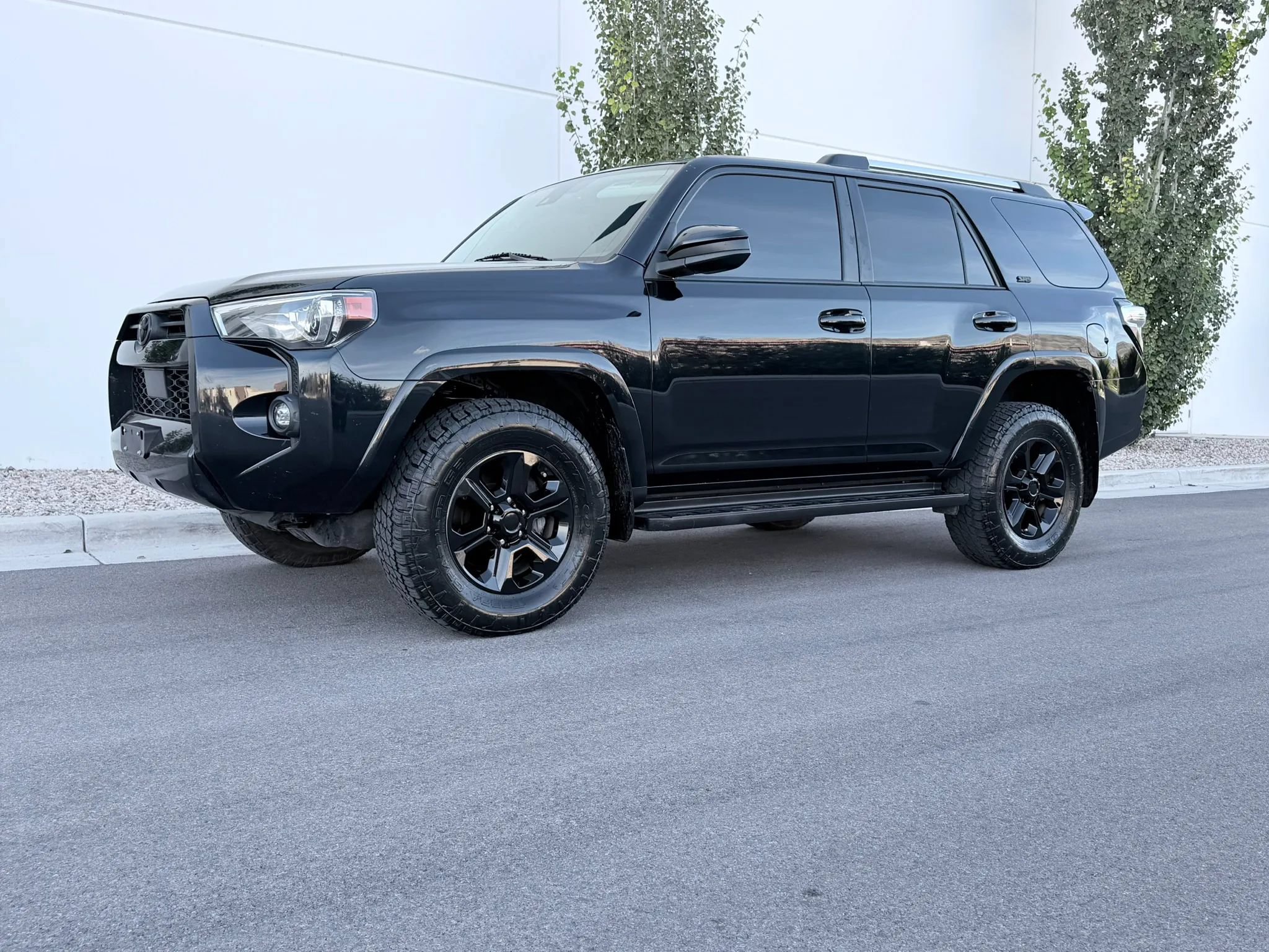 Used 2021 Toyota 4Runner SR5 AWD/4WD image 10