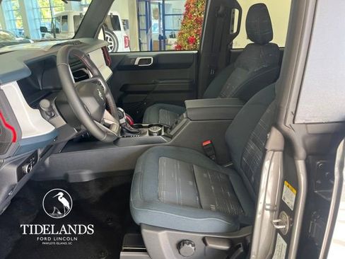 New 2025 Ford Bronco Heritage Edition image 11