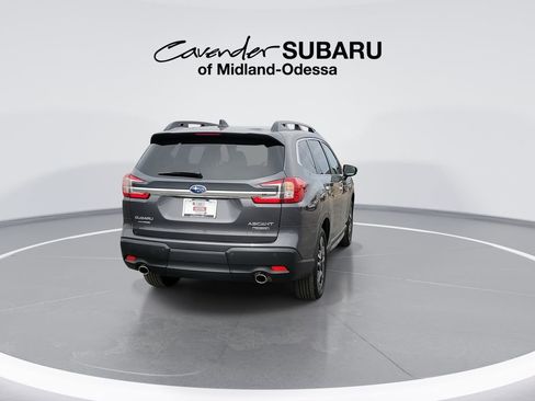 Used 2026 Subaru Ascent Touring AWD/4WD image 8