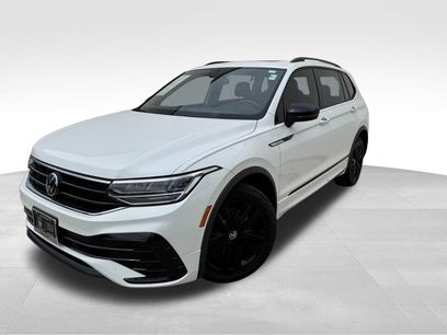 Used 2022 Volkswagen Tiguan SE R-Line