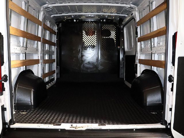 Used 2025 RAM ProMaster 2500 w/ U-Haul Equipment Group FWD image 22