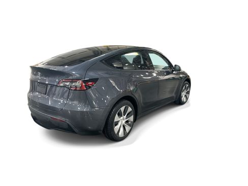 Certified 2023 Tesla Model Y Long Range AWD/4WD image 6