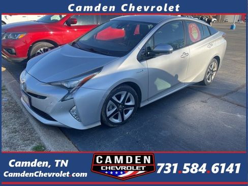 Used 2018 Toyota Prius Four Touring w/ Premium Convenience Package image 1