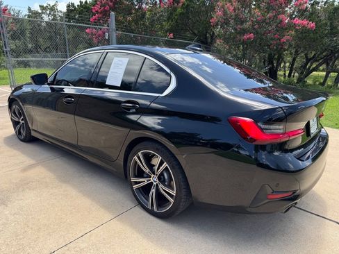 Used 2020 BMW 330i Sedan w/ Convenience Package RWD image 9