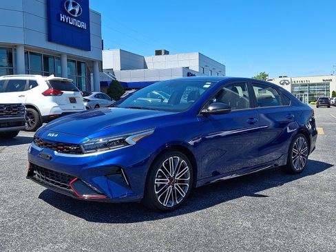 Used 2024 Kia Forte GT FWD image 3