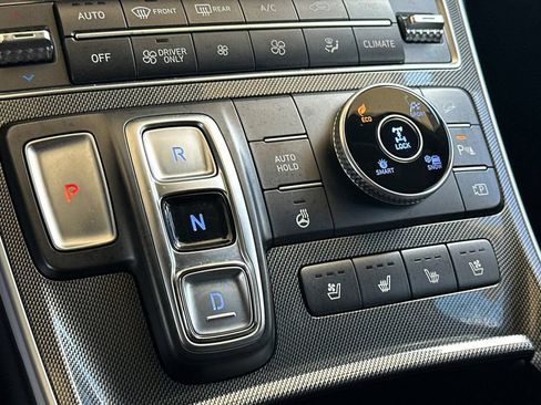Used 2023 Hyundai Santa Fe Limited AWD/4WD image 19
