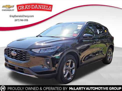 Used 2025 Ford Escape ST-Line Select AWD/4WD image 1
