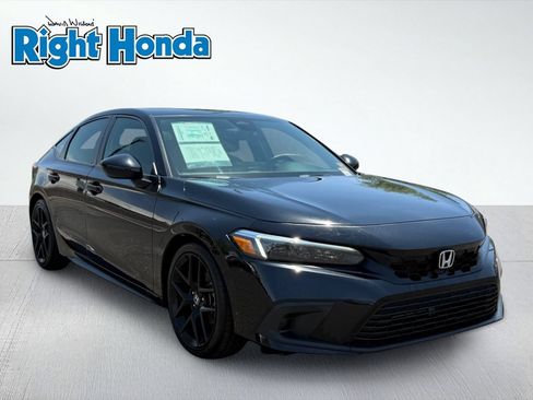Used 2024 Honda Civic Sport image 10