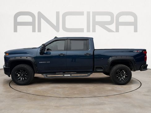 Used 2022 Chevrolet Silverado 2500 Custom w/ Custom Value Package AWD/4WD image 7
