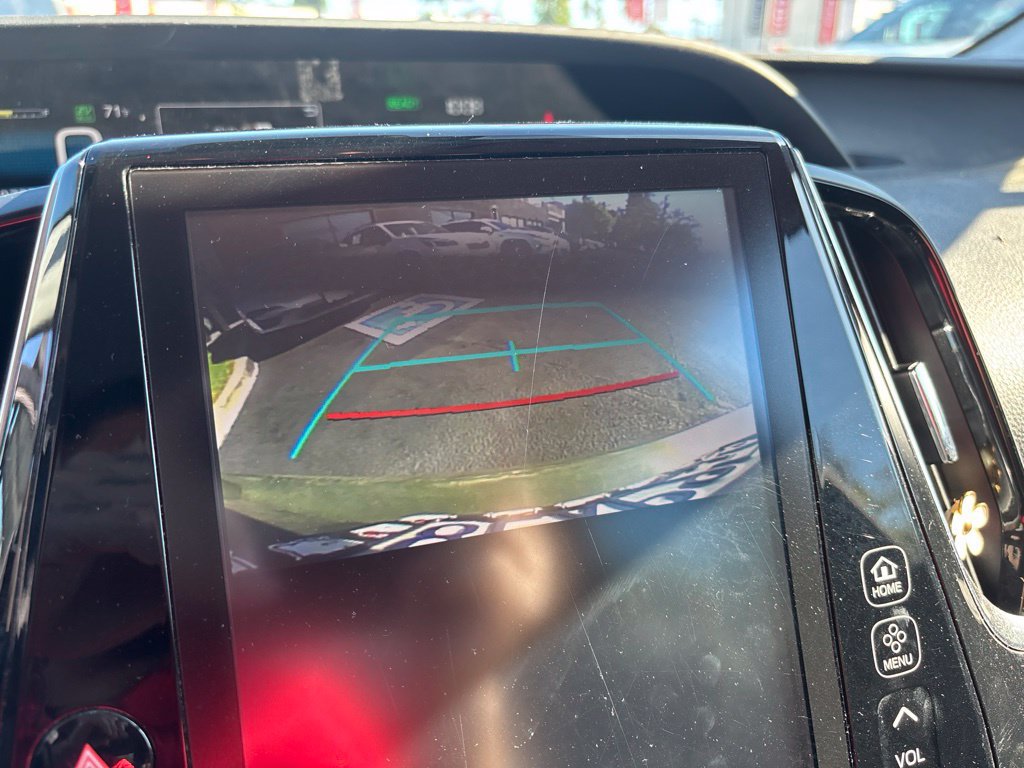 Used 2018 Toyota Prius Prime Premium FWD image 20