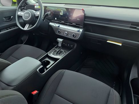 New 2026 Hyundai Kona SE AWD/4WD image 28
