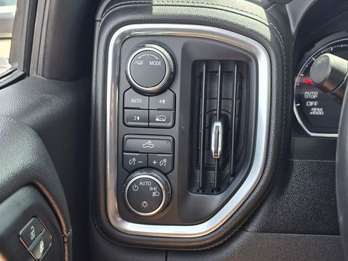 Used 2020 Chevrolet Silverado 1500 LT w/ All-Star Edition image 40