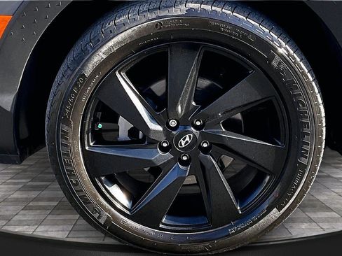 Used 2023 Hyundai Santa Cruz Night w/ Launch Package image 10