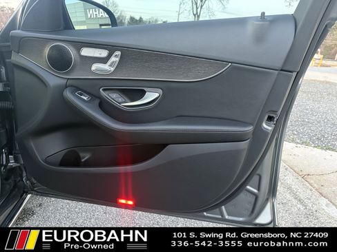 Used 2019 Mercedes-Benz C 300 4MATIC Sedan image 17