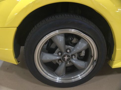 Used 2001 Ford Mustang GT RWD image 31