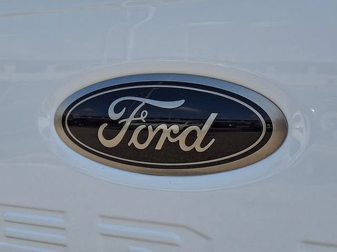Used 2025 Ford F250 Lariat w/ Black Appearance Package AWD/4WD image 30