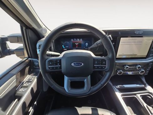 Certified 2025 Ford F350 Lariat w/ Lariat Ultimate Package AWD/4WD image 12