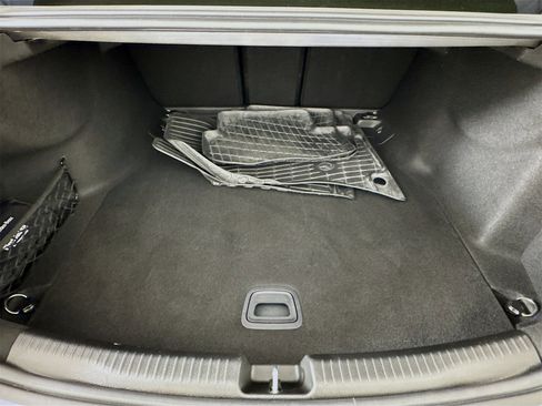 Used 2025 Mercedes-Benz C 300 4MATIC Sedan image 29