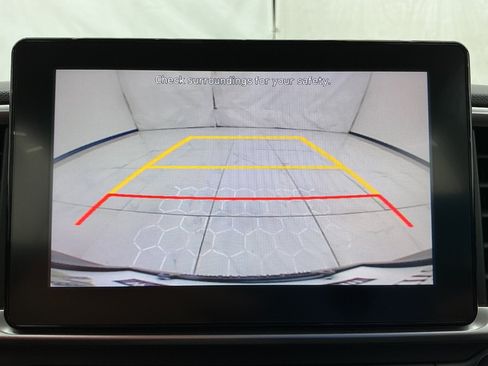 Used 2021 Hyundai Venue SE FWD image 34