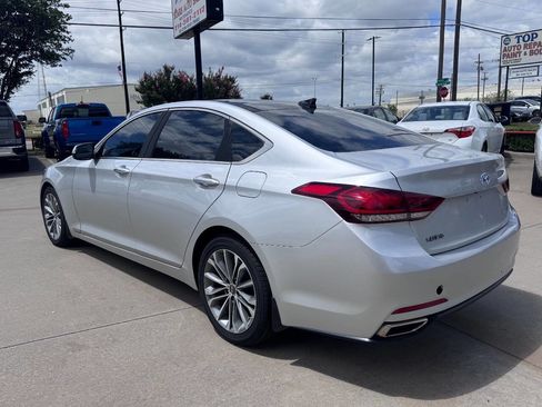 Used 2016 Hyundai Genesis 3.8 w/ Option Group 02 RWD image 9