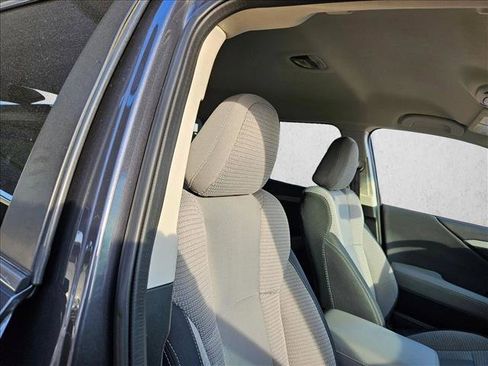 Used 2022 Subaru Outback Premium image 24