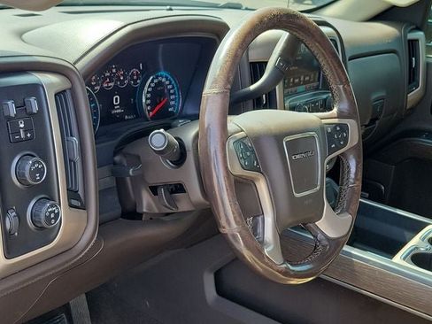 Used 2017 GMC Sierra 3500 Denali w/ Duramax Plus Package AWD/4WD image 8