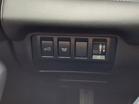 Certified 2023 Subaru Ascent Limited image 8