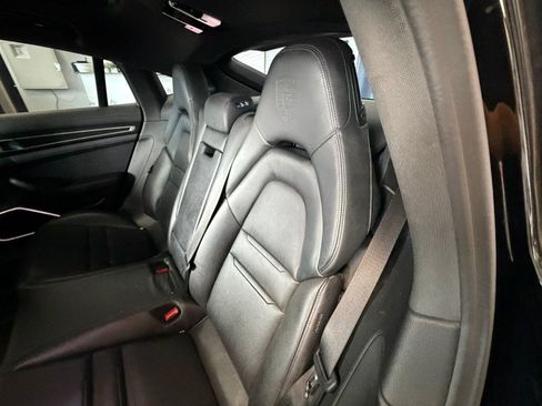 Used 2023 Porsche Panamera Platinum Edition RWD image 37