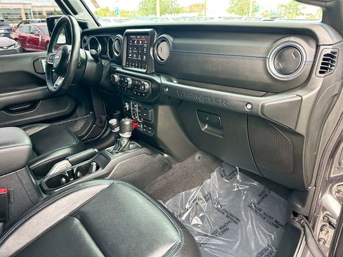 Used 2021 Jeep Wrangler Unlimited Rubicon 4xe w/ Steel Bumper Group image 28