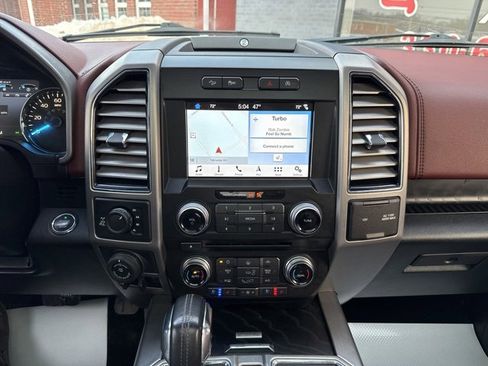 Used 2018 Ford F150 Platinum w/ FX4 Off-Road Package image 7