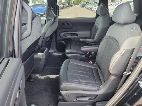 New 2027 Kia Telluride X-Line SX Prestige AWD/4WD image 16