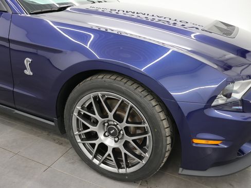 Used 2011 Ford Mustang Shelby GT500 w/ SVT Performance Pkg RWD image 26