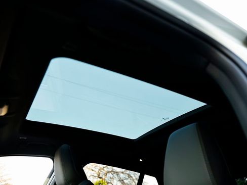 New 2026 BMW X2 xDrive28i w/ Technology Package image 14