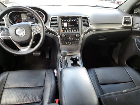 Used 2018 Jeep Grand Cherokee Limited w/ Luxury Group II image 15