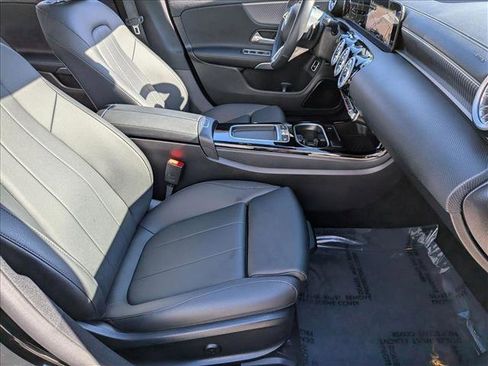 Certified 2025 Mercedes-Benz CLA 250 CLA 250 w/ Exclusive Package image 21