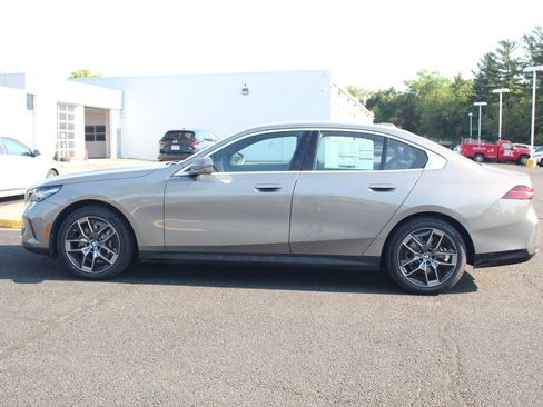 New 2027 BMW 530i xDrive AWD/4WD image 5