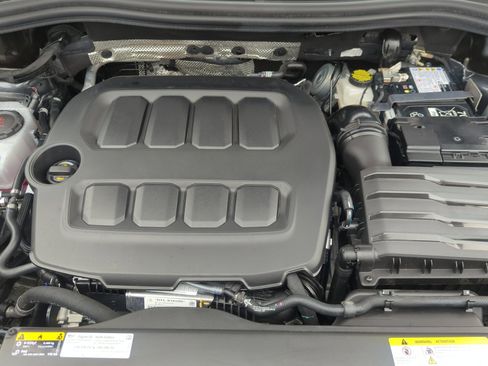 Used 2025 Volkswagen Tiguan S w/ 18" Wheel Package image 21