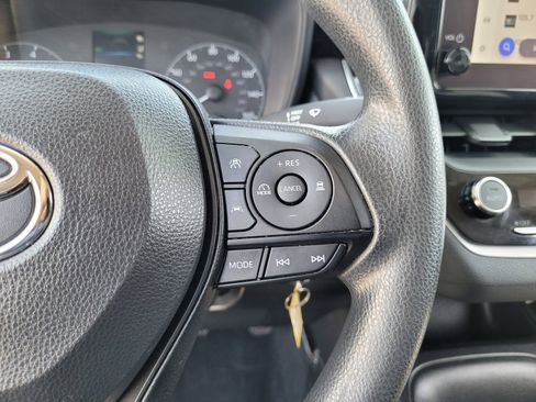 Used 2023 Toyota Corolla LE FWD image 23