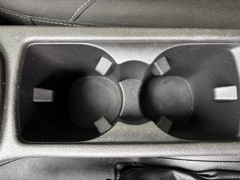 Used 2018 Ford Focus SE image 22