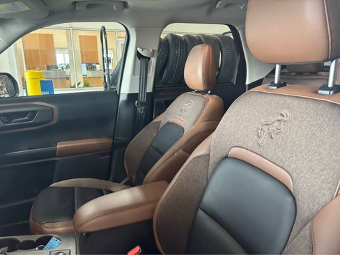 Used 2025 Ford Bronco Sport Outer Banks w/ Outer Banks Tech Package+ AWD/4WD image 24