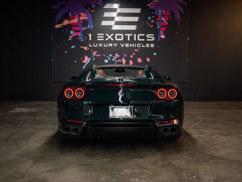 Used 2022 Ferrari 812 GTS RWD image 6