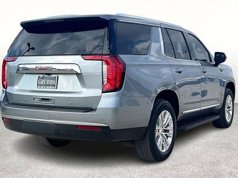 Used 2023 GMC Yukon SLT image 2