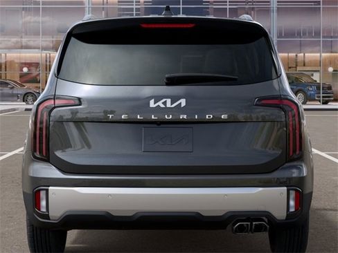 New 2024 Kia Telluride SX w/ Towing Package image 13