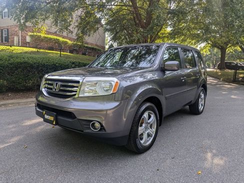 Used 2015 Honda Pilot EX-L image 2