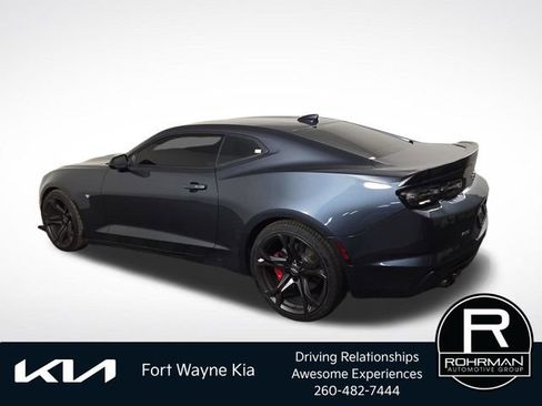 Used 2022 Chevrolet Camaro SS RWD image 11