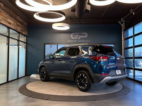 Used 2021 Chevrolet TrailBlazer LT w/ Convenience Package image 5