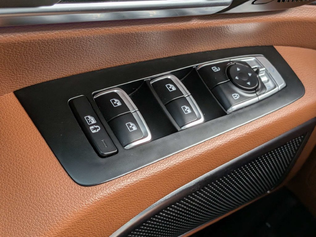 Used 2024 Kia Telluride SX Prestige X-Line AWD/4WD image 27