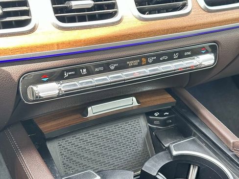 Certified 2020 Mercedes-Benz GLE 350 4MATIC image 29